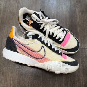 Women's Nike Waffle Racer 2X in the "White Chile Red" Sneaker